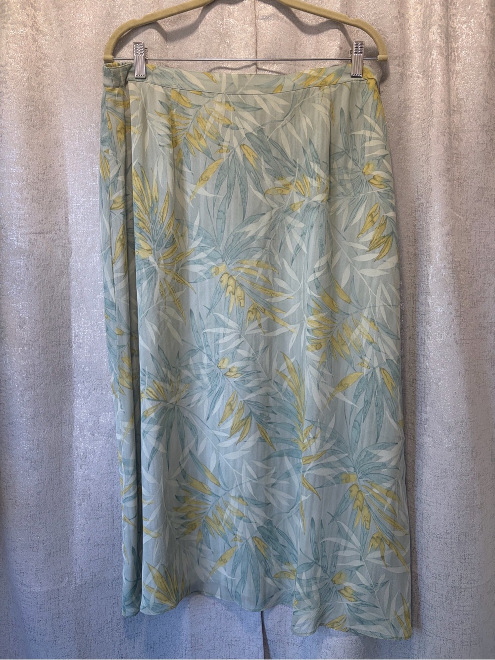 SILK VINTAGE Light Blue Botanical Print Maxi Skirt Yellow Accents DUE per DUE - Picture 11 of 14
